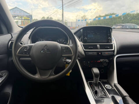 2020 Mitsubishi Eclipse Cross ES