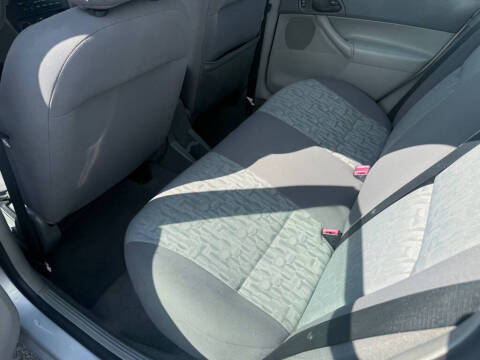 2005 Ford Focus