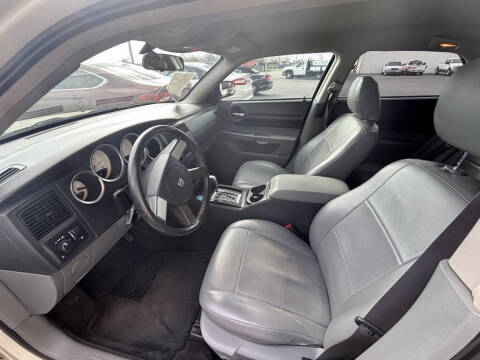 2005 Dodge Magnum SXT