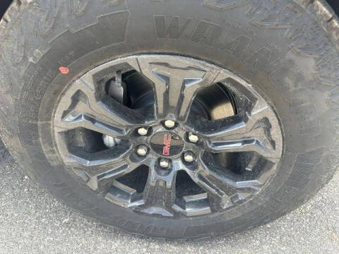 2025 GMC Canyon Elevation