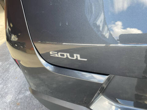 2023 Kia Soul EX