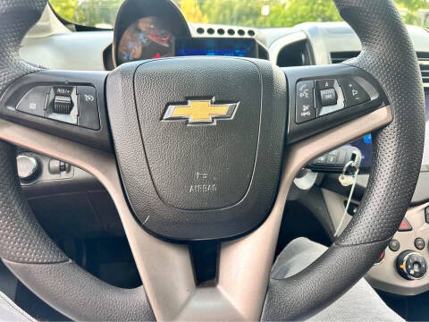 2013 Chevrolet Sonic LT Auto