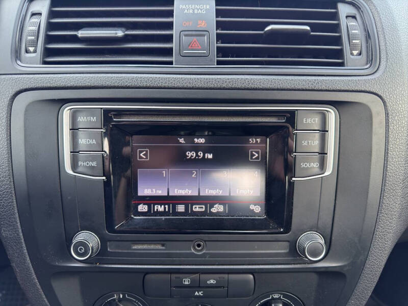 2016 Volkswagen Jetta