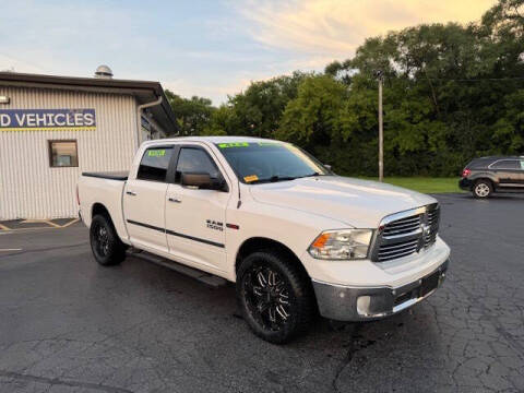2016 RAM 1500 SLT