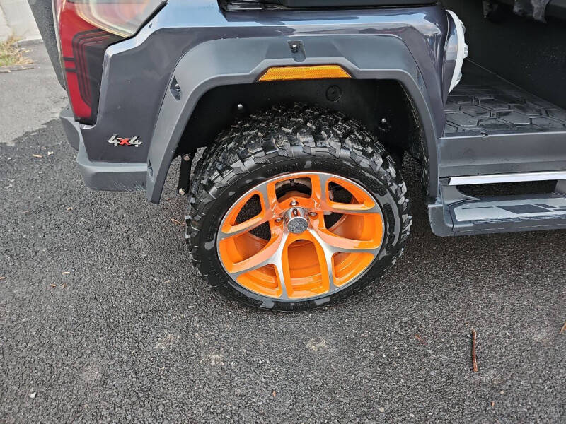 2025 Evolution D-Max 4