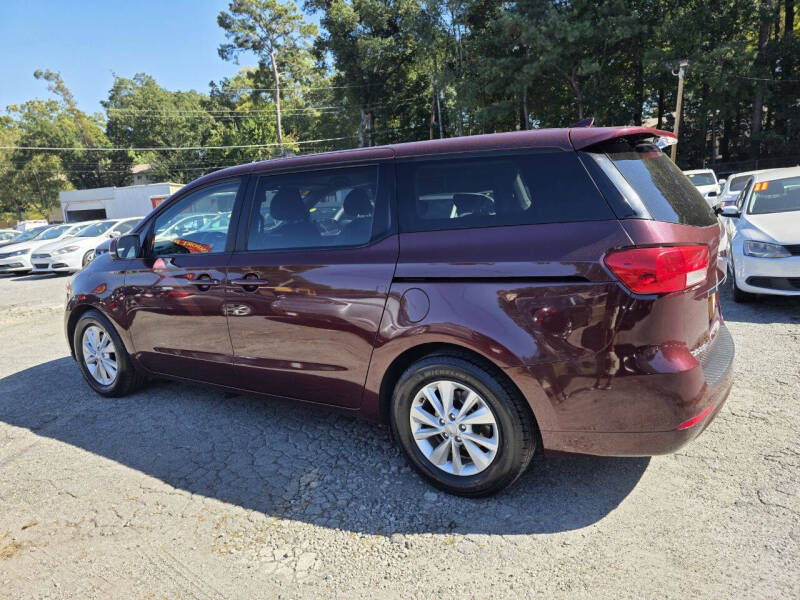 2017 Kia Sedona LX
