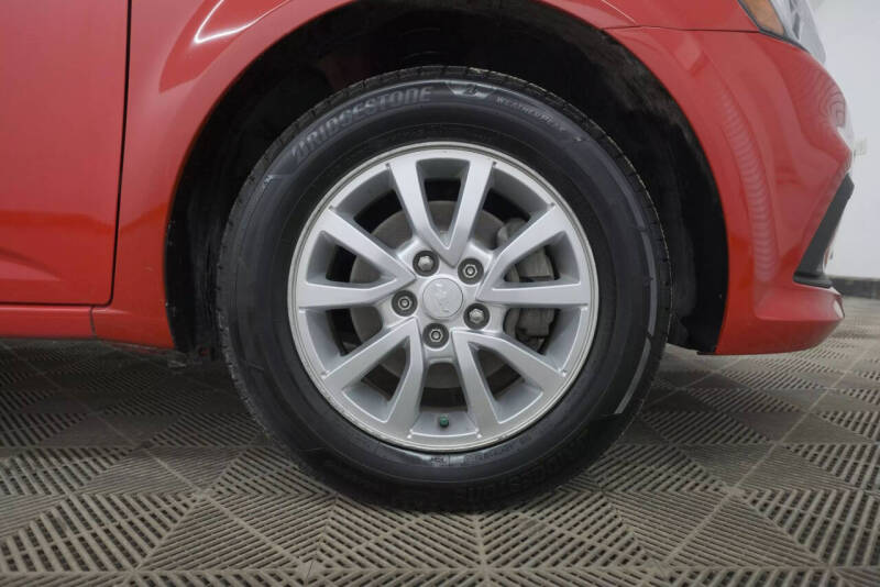 2017 Chevrolet Sonic LT Auto