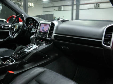 2018 Porsche Cayenne S