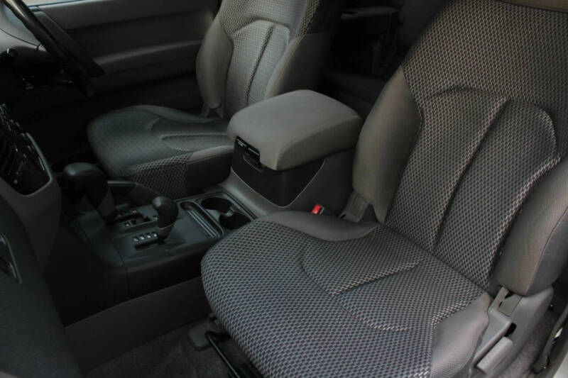 2000 Mitsubishi Pajero