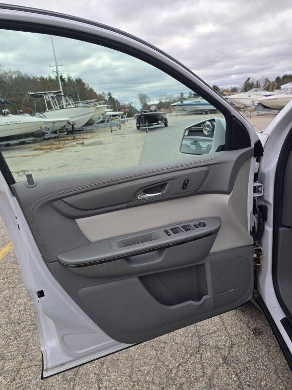 2016 GMC Acadia SLT-1