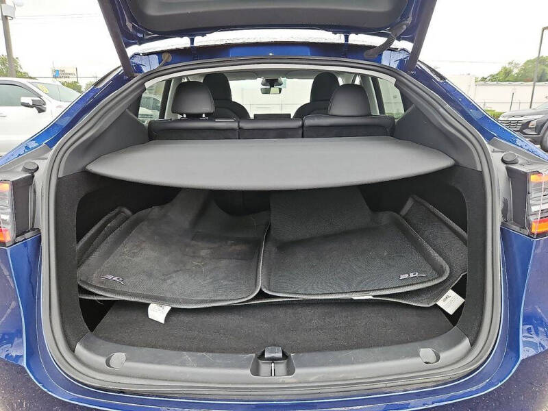 2024 Tesla Model Y Long Range