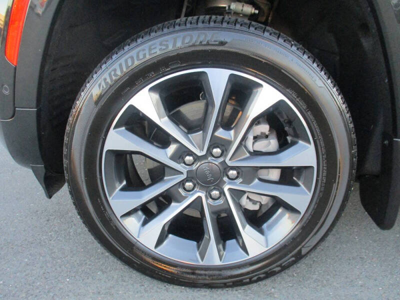 2023 Jeep Grand Cherokee L Overland