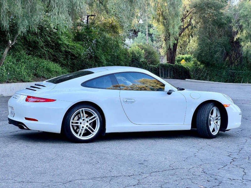 2013 Porsche 911 Carrera