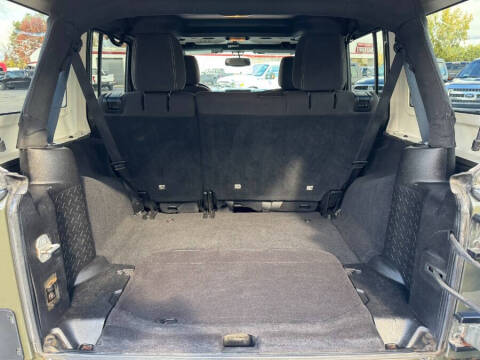 2015 Jeep Wrangler Unlimited Sahara