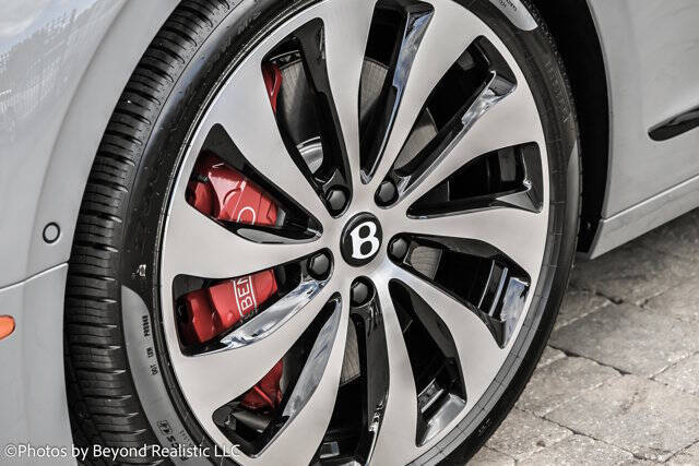 2025 Bentley Flying Spur Black Edition