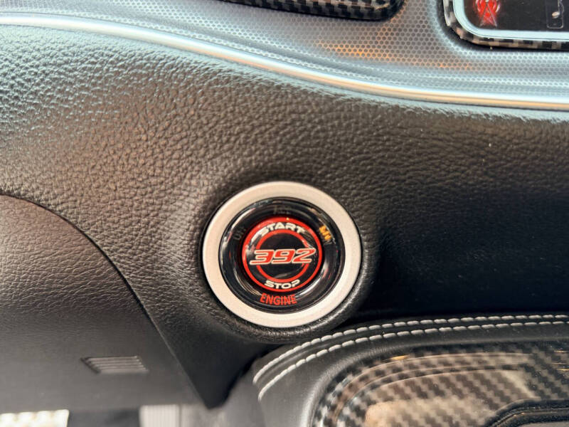 2015 Dodge Challenger SRT 392