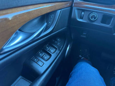 2017 Cadillac Escalade Premium Luxury