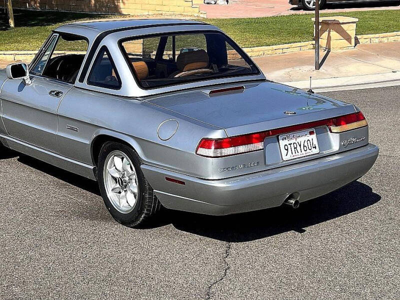 1991 Alfa Romeo Spider Veloce