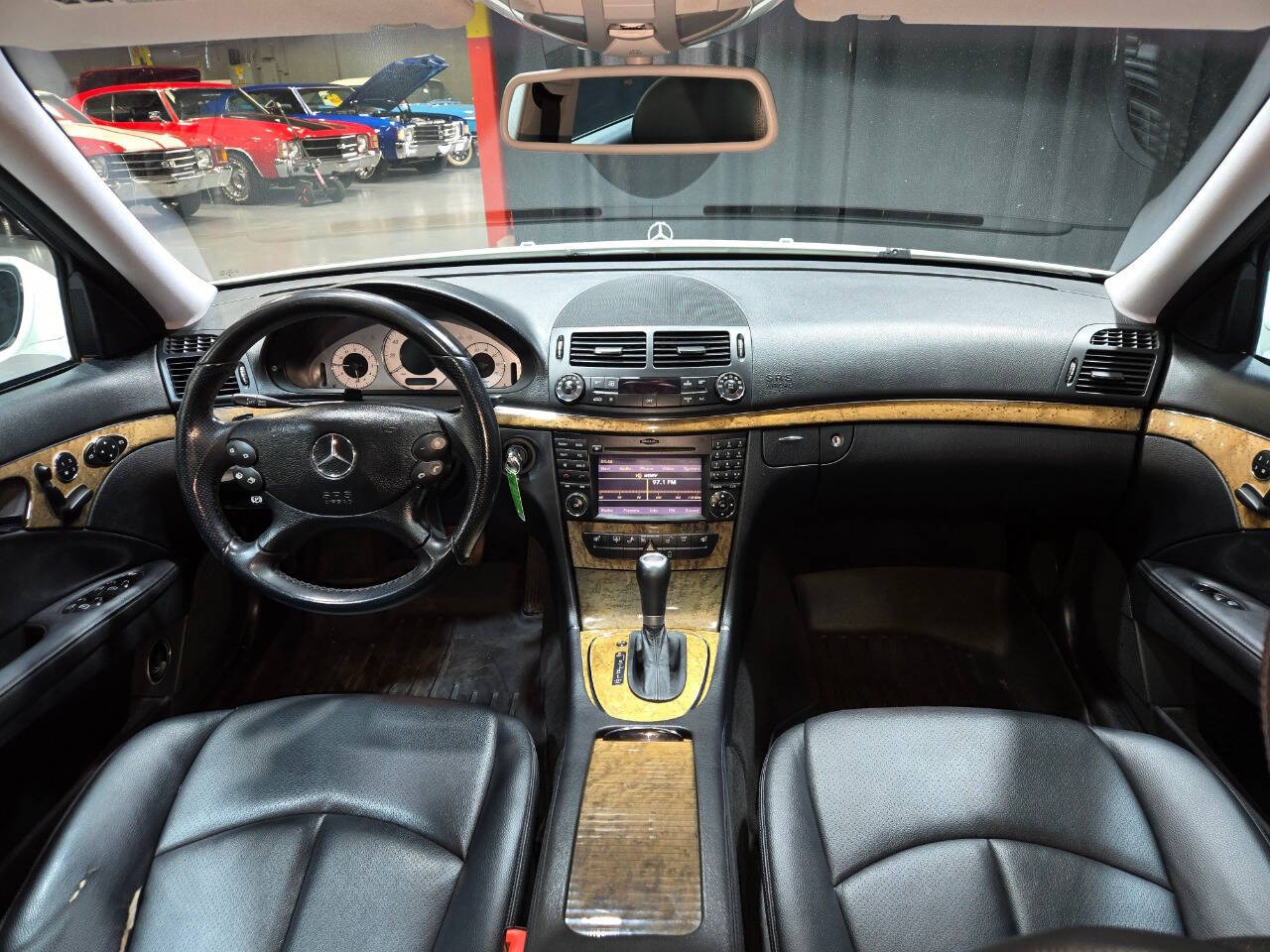 2009 Mercedes-Benz E-Class 9