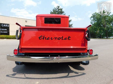 1933 Chevrolet Apache