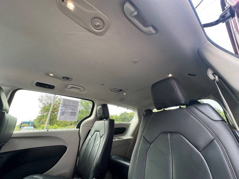 2018 Chrysler Pacifica Touring L