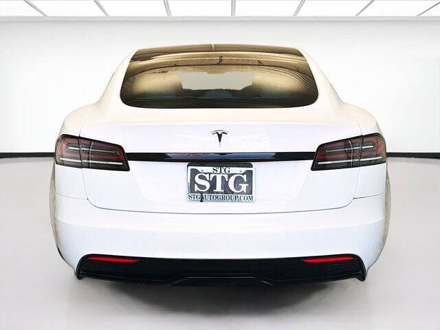 2022 Tesla Model S