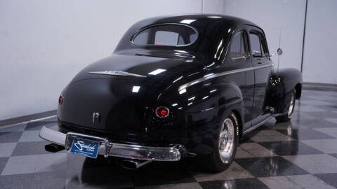 1947 Ford Deluxe