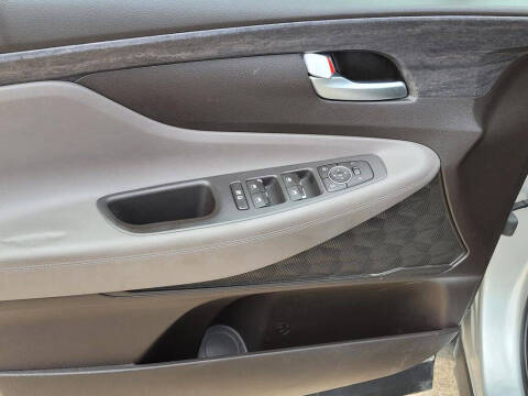 2019 Hyundai Santa Fe SE 2.4L