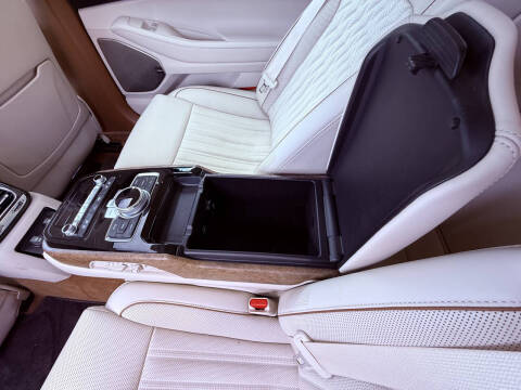 2020 Genesis G90 5.0 Ultimate