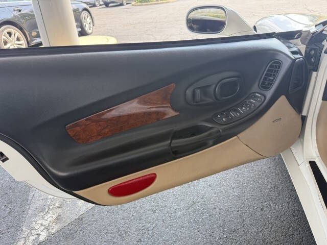 2003 Chevrolet Corvette