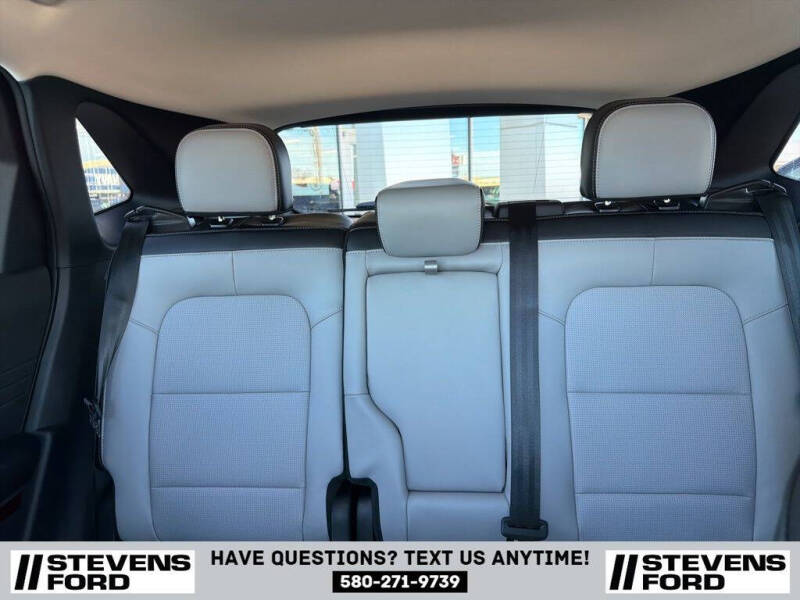 2026 Ford Escape Platinum