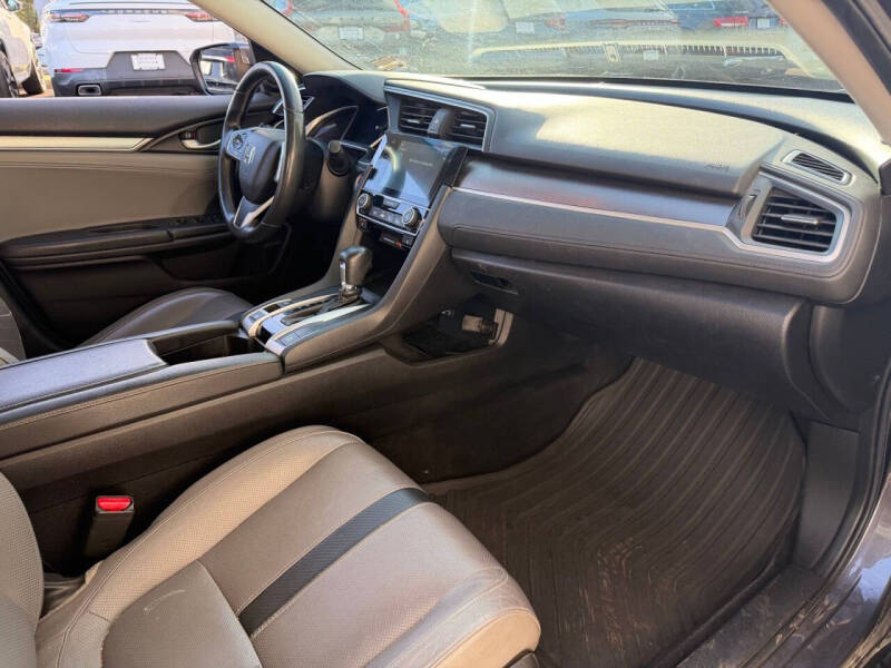 2018 Honda Civic EX-L