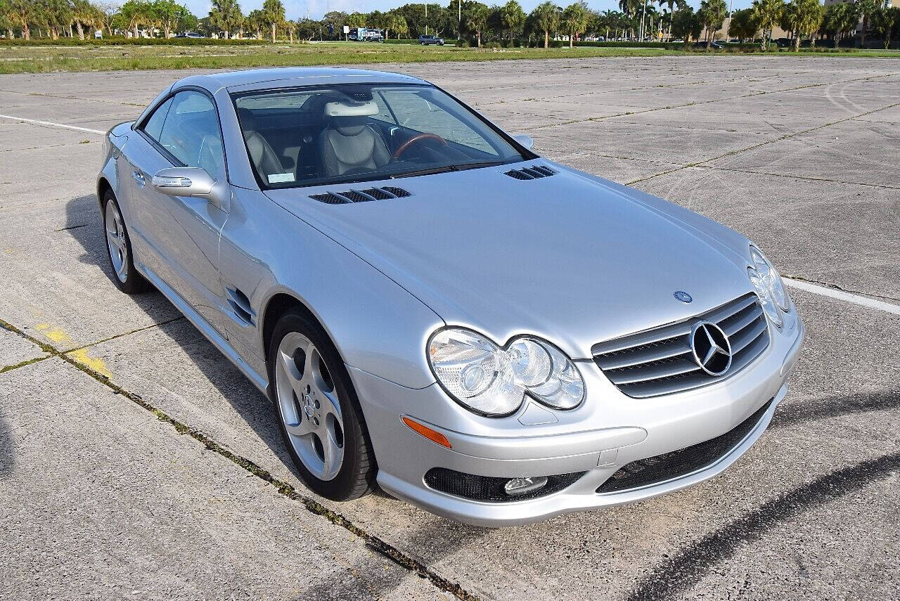 2005 Mercedes-Benz SL-Class 32