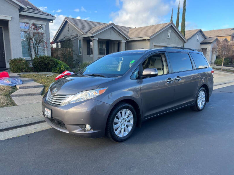 2014 Toyota Sienna for sale at 3D Auto Sales in Rocklin CA