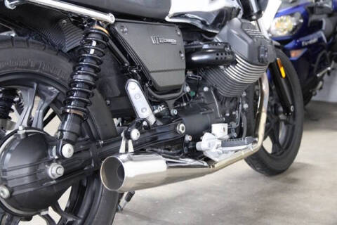2018 Moto Guzzi V7 III CAR