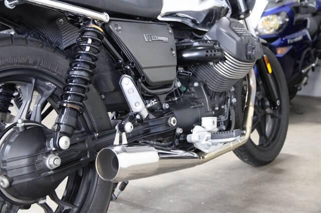 2018 Moto Guzzi V7 III CAR