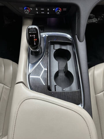 2018 Buick Enclave Essence