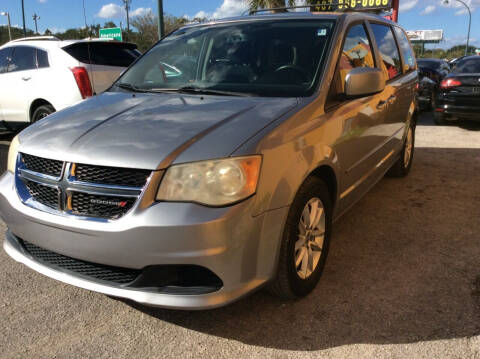 2013 Dodge Grand Caravan for sale at Legacy Auto Sales in Orlando FL