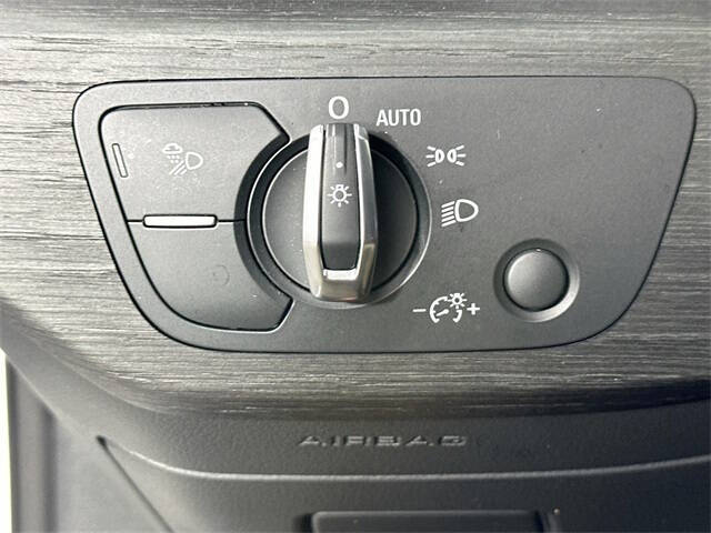 2024 Audi A4 quattro S line Prem Plus 45 TFSI