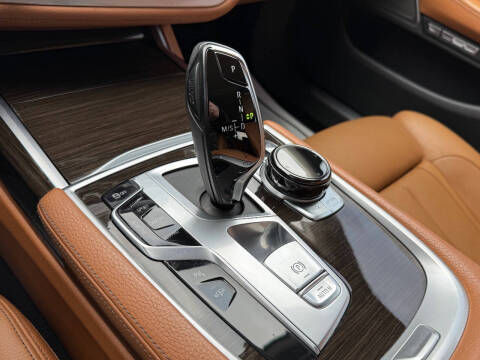 2016 BMW 7 Series 740i