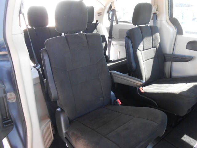 2012 Chrysler Town and Country Touring