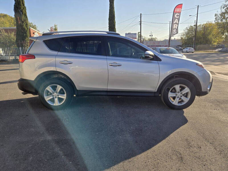 2013 Toyota RAV4 XLE