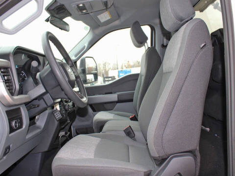 2025 Ford F-600 Super Duty