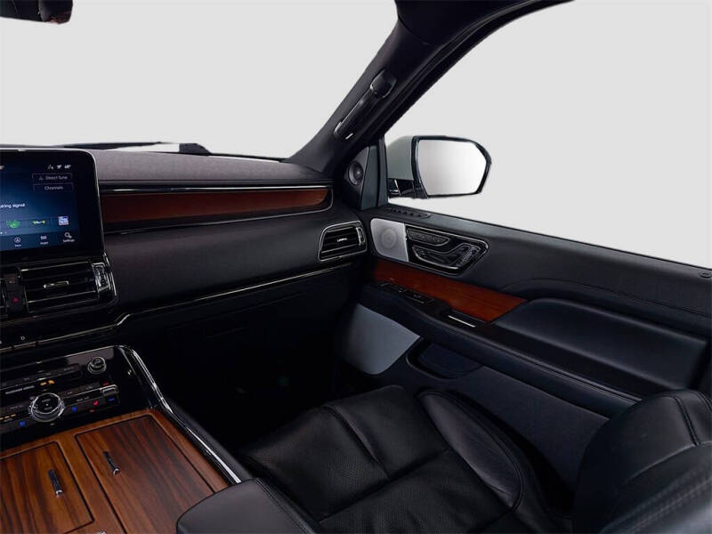 2020 Lincoln Navigator L Reserve