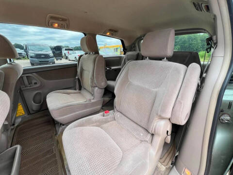 2006 Toyota Sienna LE 7 Passenger
