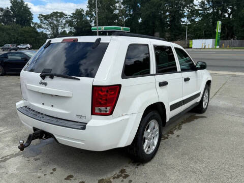 2006 Jeep Grand Cherokee Laredo