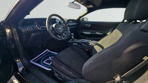 2016 Ford Mustang V6