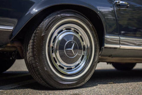 1969 Mercedes-Benz 280-Class