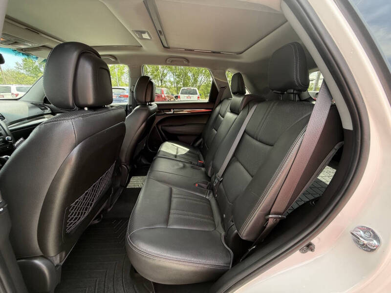2012 Kia Sorento SX