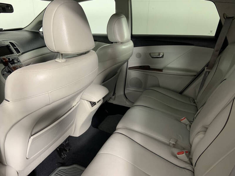 2011 Toyota Venza AWD V6